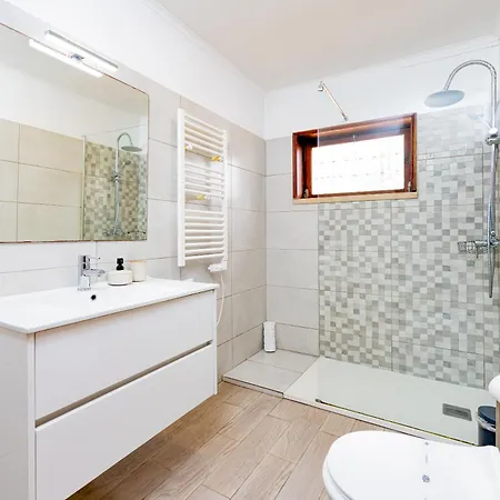 Βίλα Casa Gralheira - Private Pool & Sea View Αλμπουφέιρα