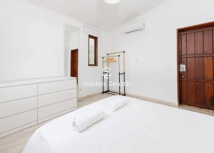 Casa Gralheira - Private Pool & Sea View Villa *